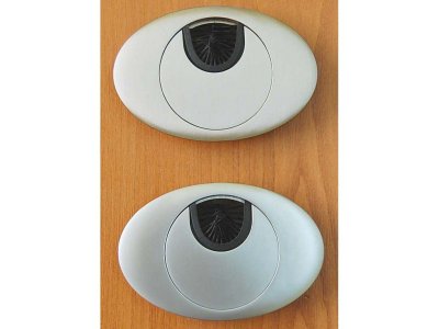 Průchodka kabelů průměr 60 CHROM-SATIN OVÁL "AKČNÍ CENA BEZ SLEVY"